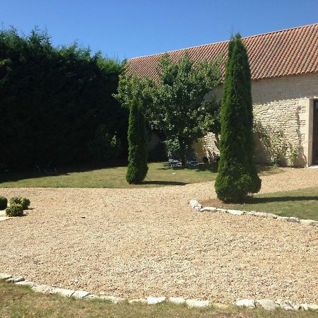 Les Clos Bleus Neuville-du-Poitou Zewnętrze zdjęcie